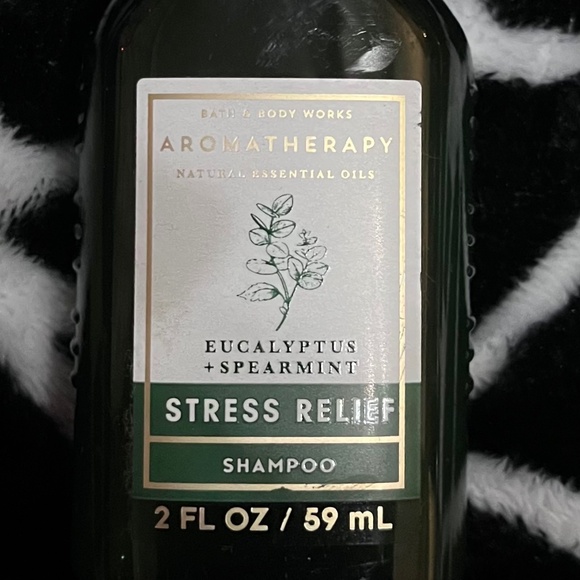 Bath and Body Works Aromatherapy Eucalyptus Spearmint shampoo - Picture 1 of 2